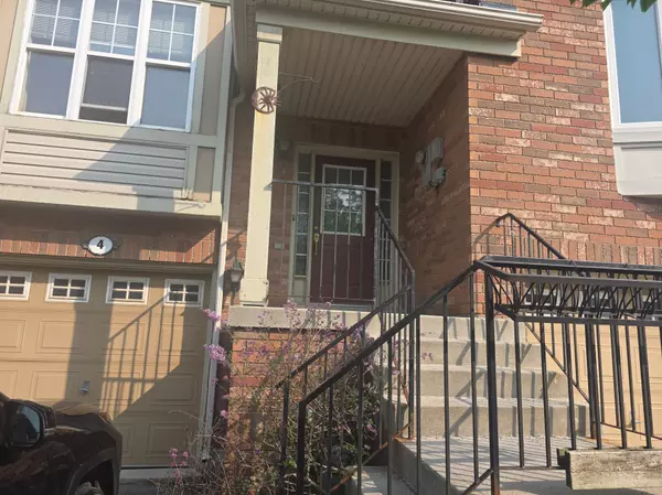 Halton Hills, ON L7G 6K3,4 Seed House LN