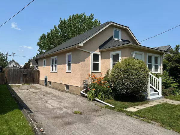 Welland, ON L3B 2Z7,270 Beatrice ST