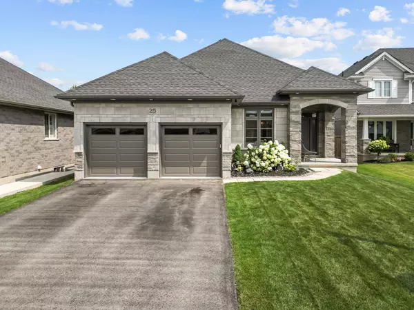 25 Fox Hollow CT, St. Thomas, ON N5R 0J6