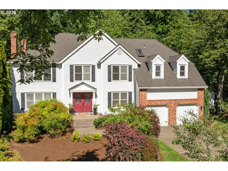 15601 MANCHESTER DR, Lake Oswego, OR 97035