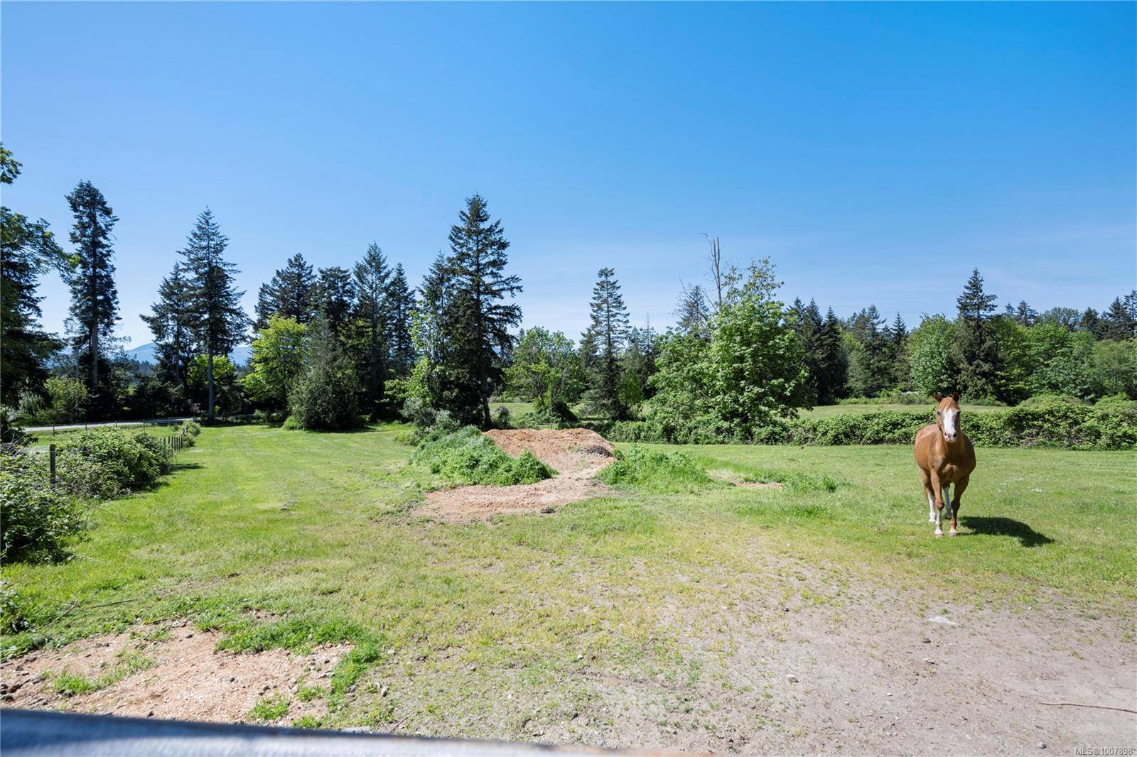 2120 Huddington Rd, Nanaimo, BC V9X 1M1