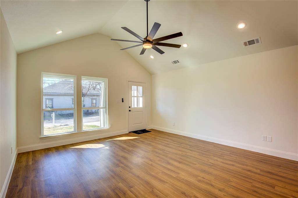 Greenville, TX 75401,2502 Polk Street
