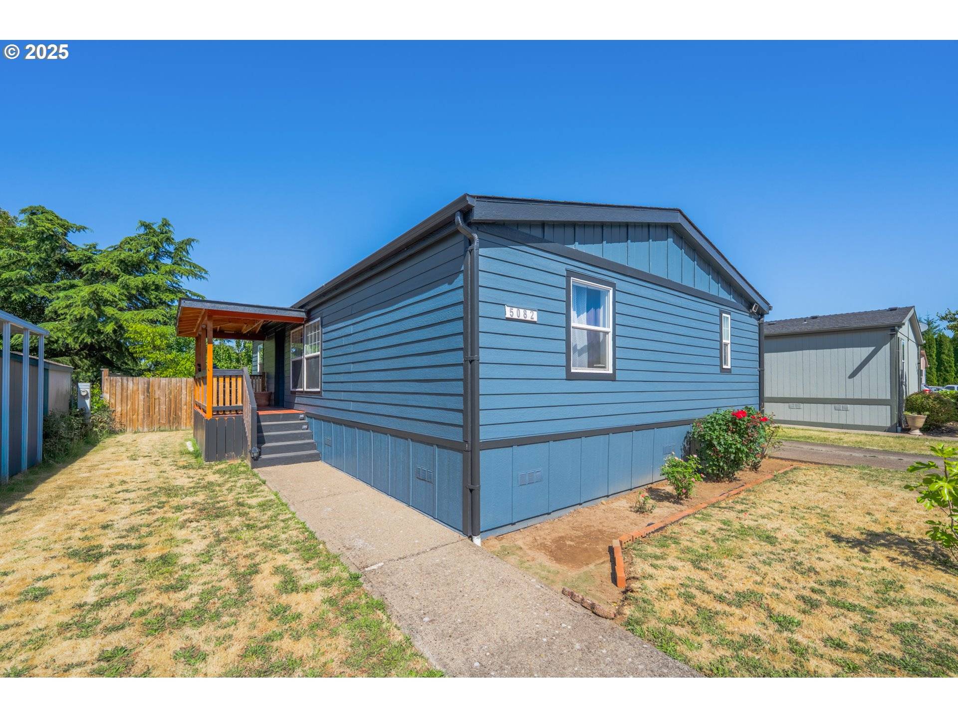 5082 N BRIARWOOD CIR #9, Keizer, OR 97303