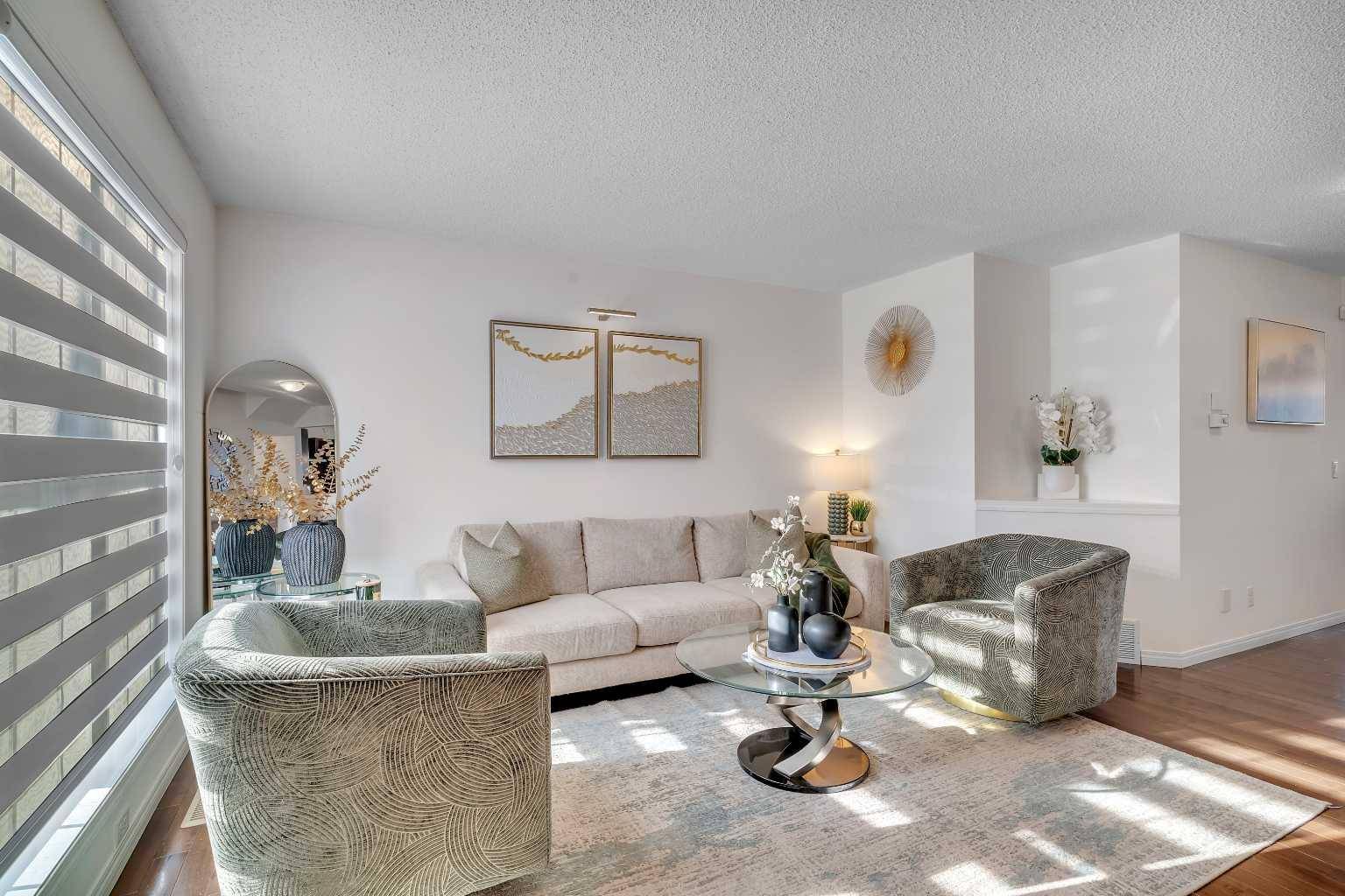 Calgary, AB T2Z1B4,225 Elgin Meadows PARK Southeast