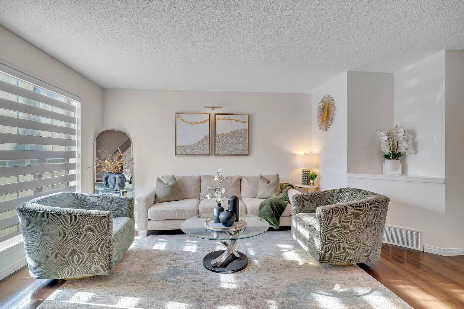 Calgary, AB T2Z1B4,225 Elgin Meadows PARK Southeast