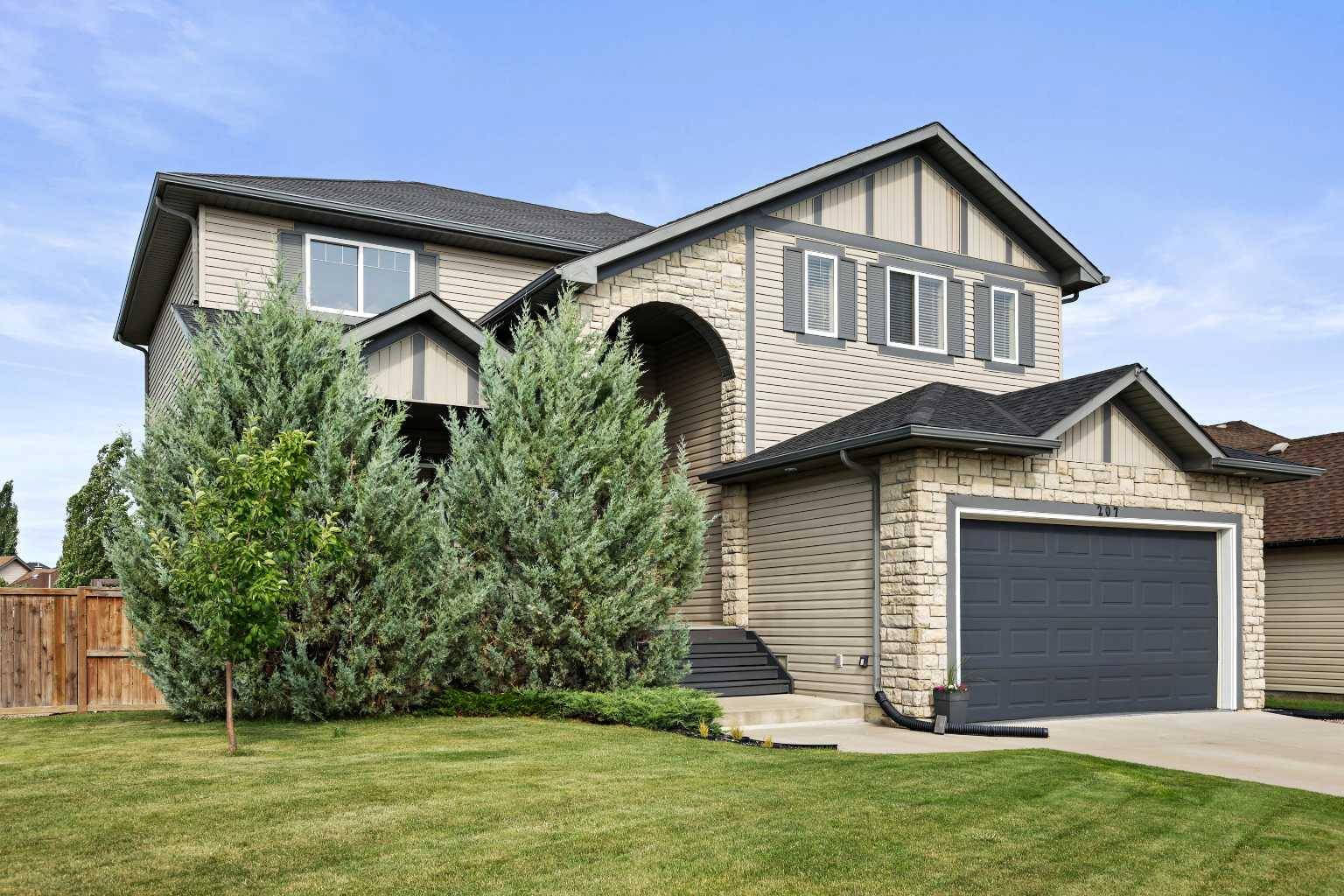 Langdon, AB T0J 1X1,207 Railway Close Southeast