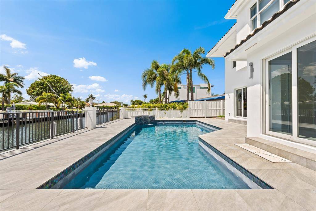 Lighthouse Point, FL 33064,4921 NE 28th Ave