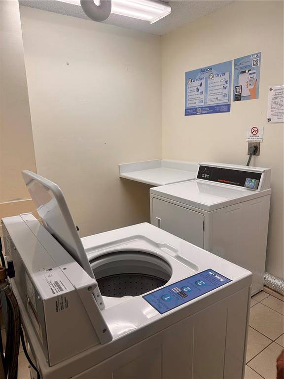 Aventura, FL 33160,18181 NE 31st ct #1108