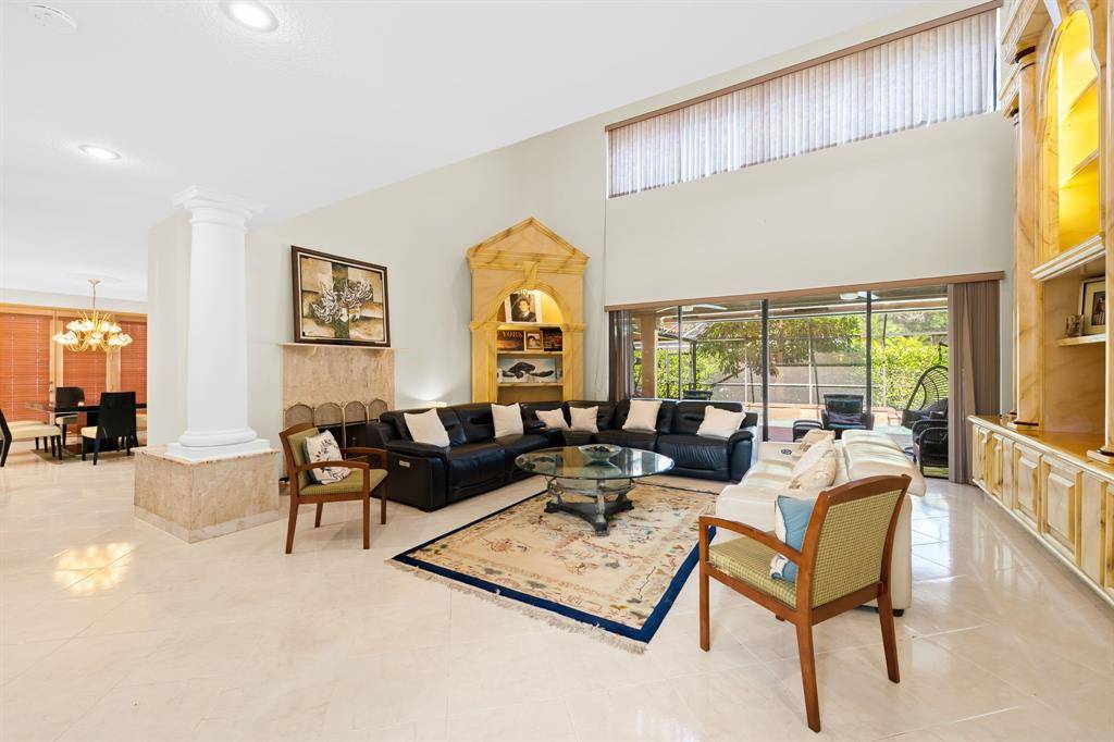 Coral Springs, FL 33071,1935 Las Colinas Way