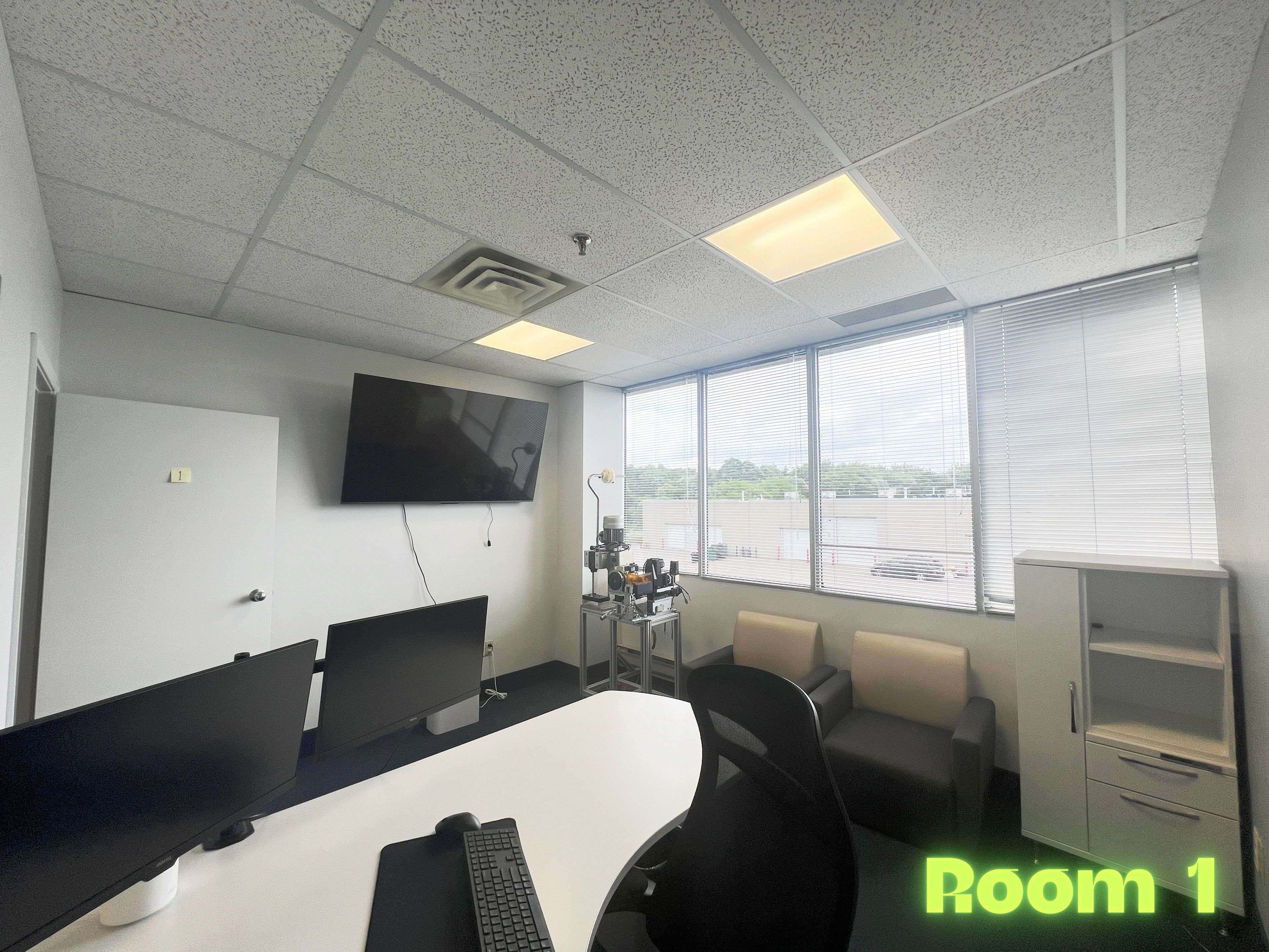 Richmond Hill, ON L4B 1B3,30 East Beaver Creek RD #210