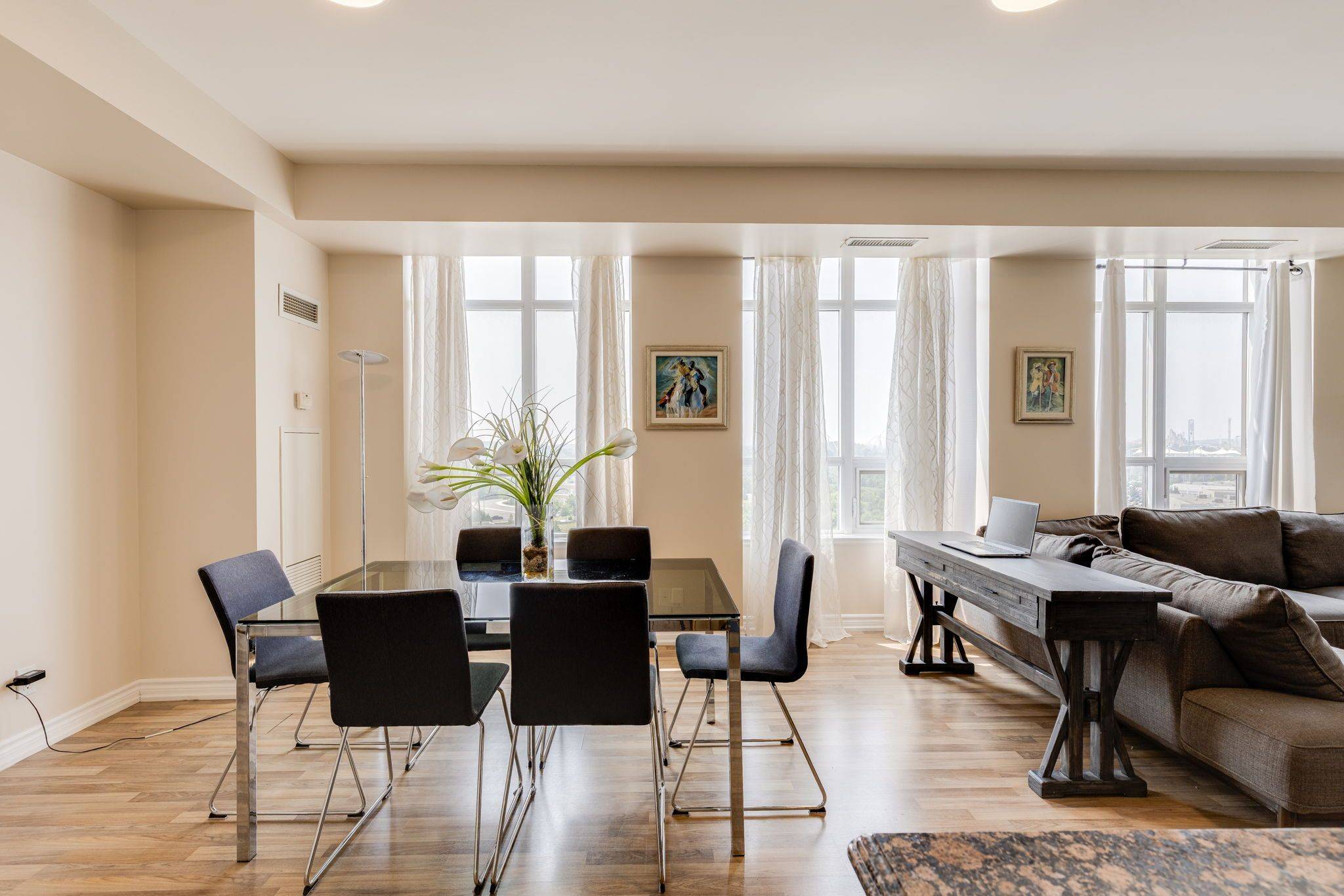 Vaughan, ON L6A 0J7,9225 Jane ST #1004