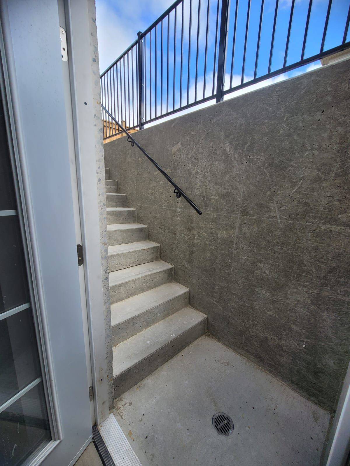 158 NOTTINGHAM ROAD RD #Basement, Barrie, ON L9J 0L7