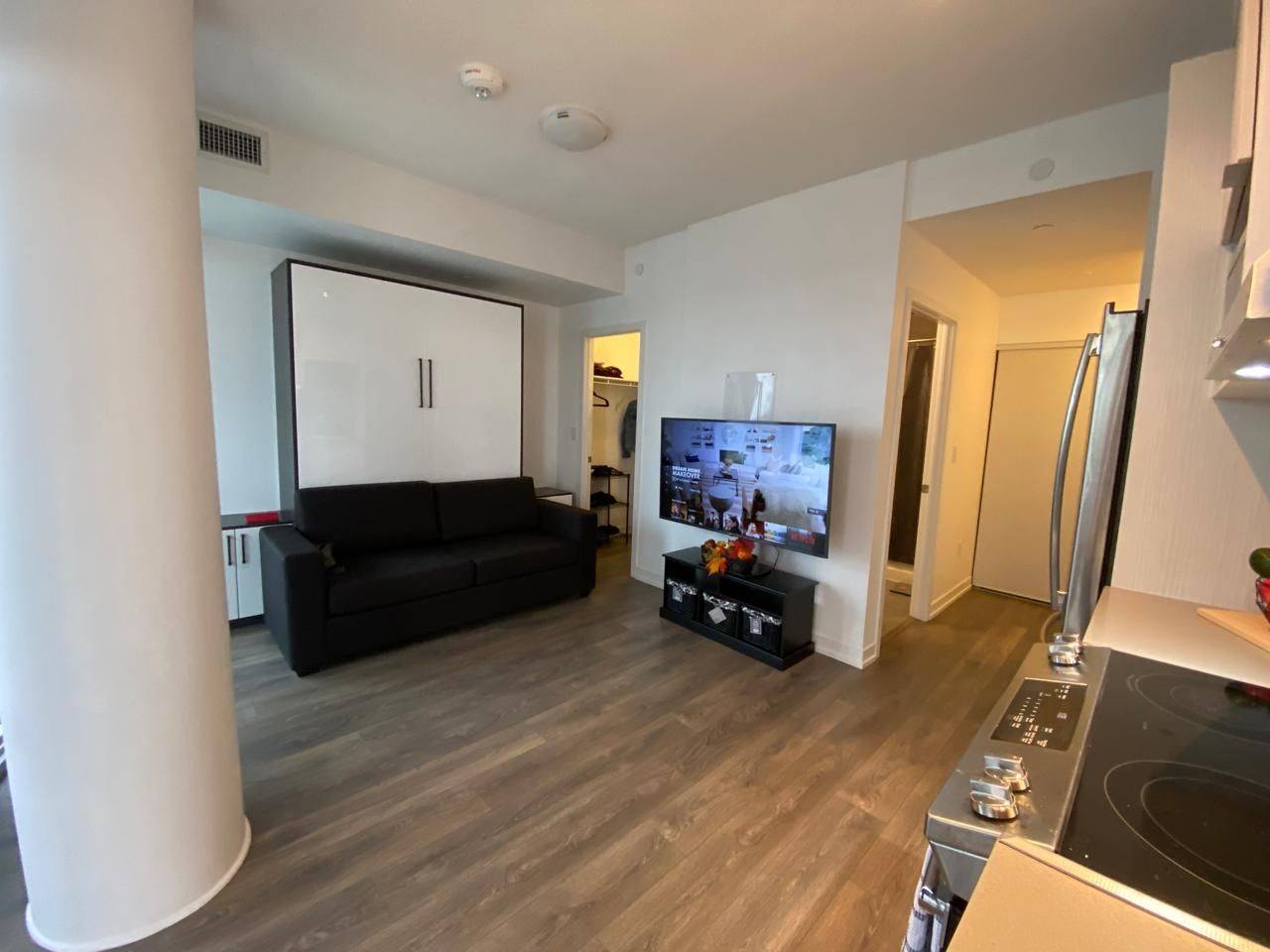 Mississauga, ON L5M 0Y4,2520 Eglinton Ave West AVE W #1005
