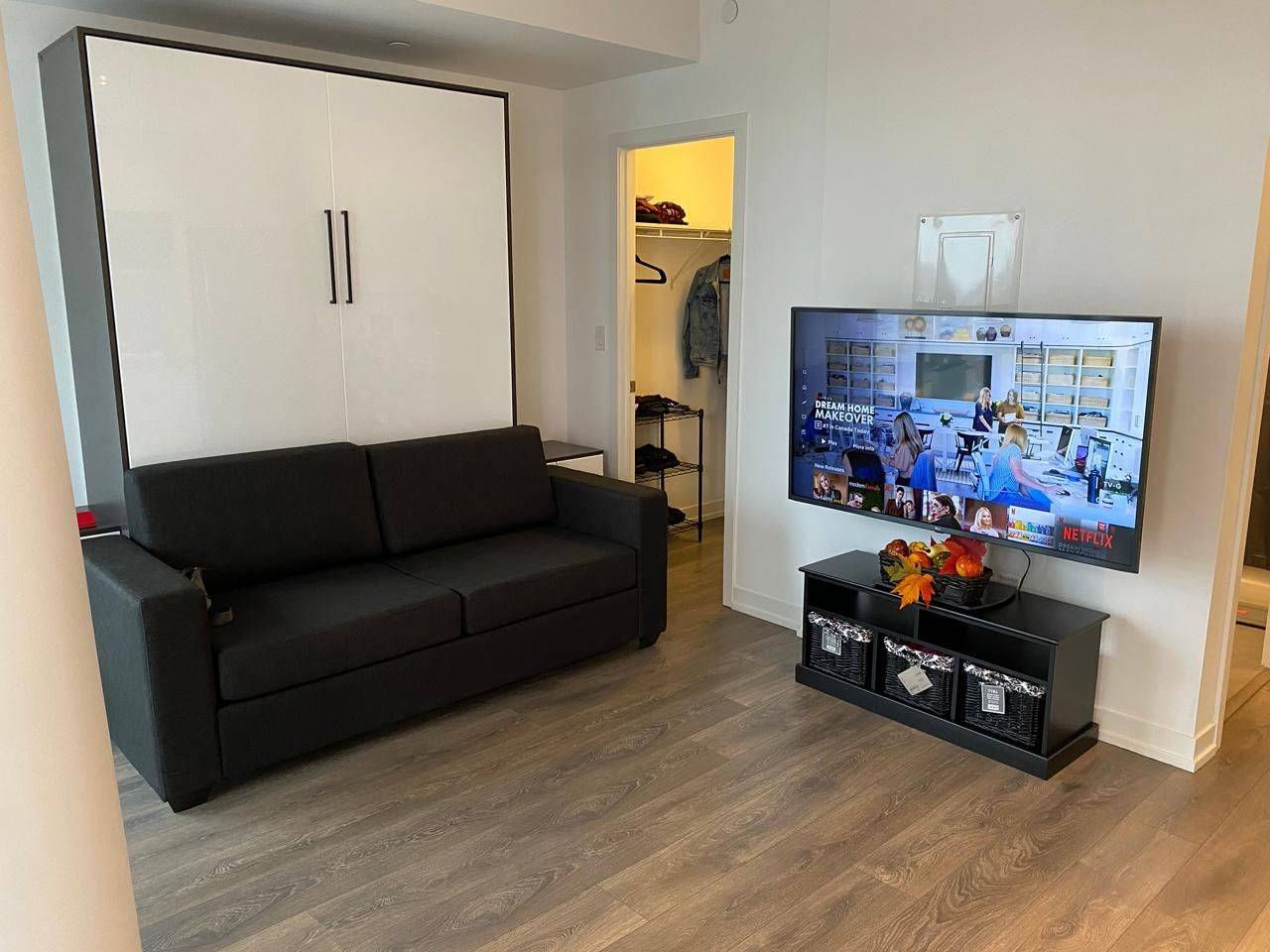 Mississauga, ON L5M 0Y4,2520 Eglinton Ave West AVE W #1005