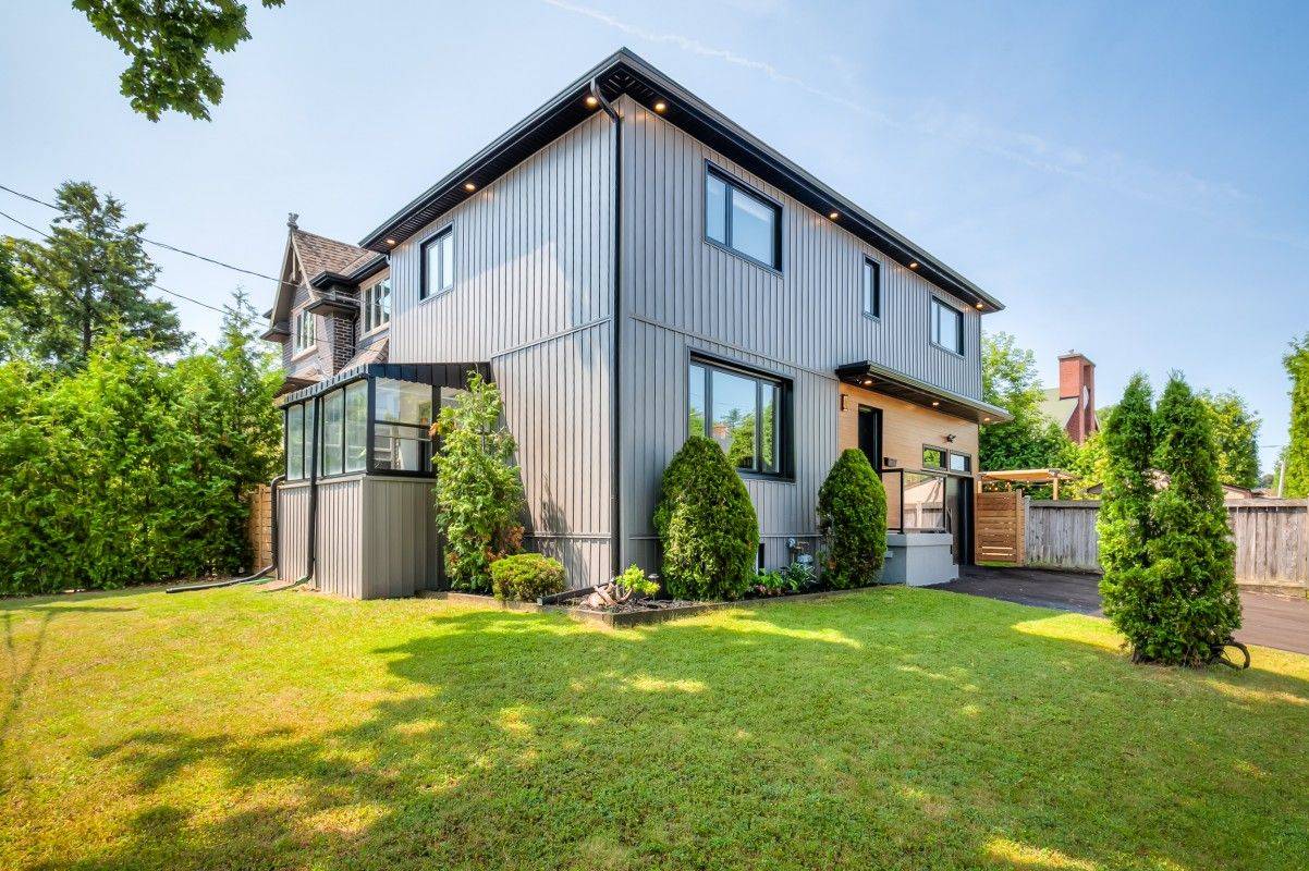 Toronto W09, ON M9P 1V7,78 Tilden CRES