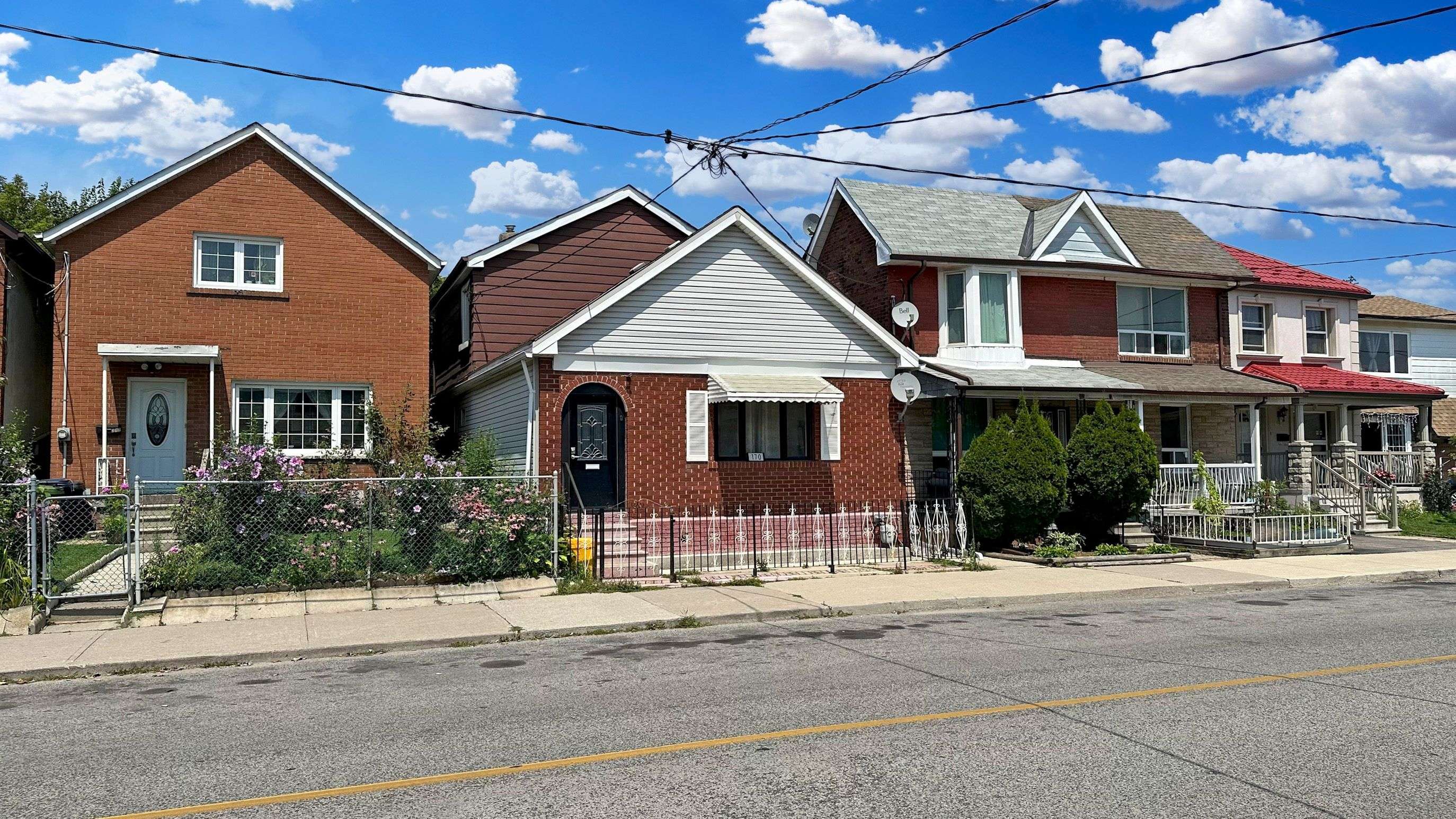 Toronto W03, ON M6N 2S9,170 Lambton AVE