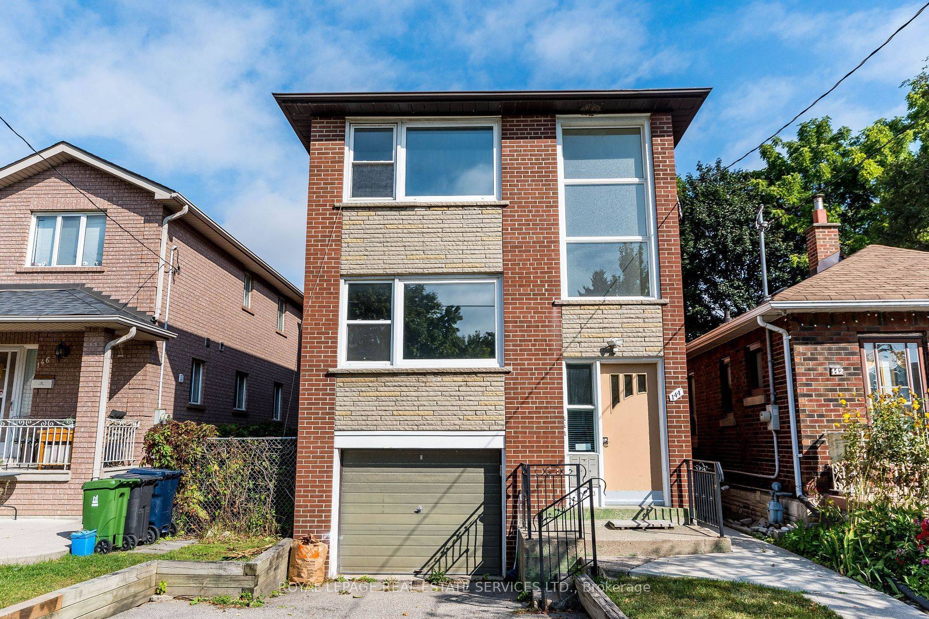 Toronto W06, ON M8V 1W1,144 Lake CRES #Bsmt