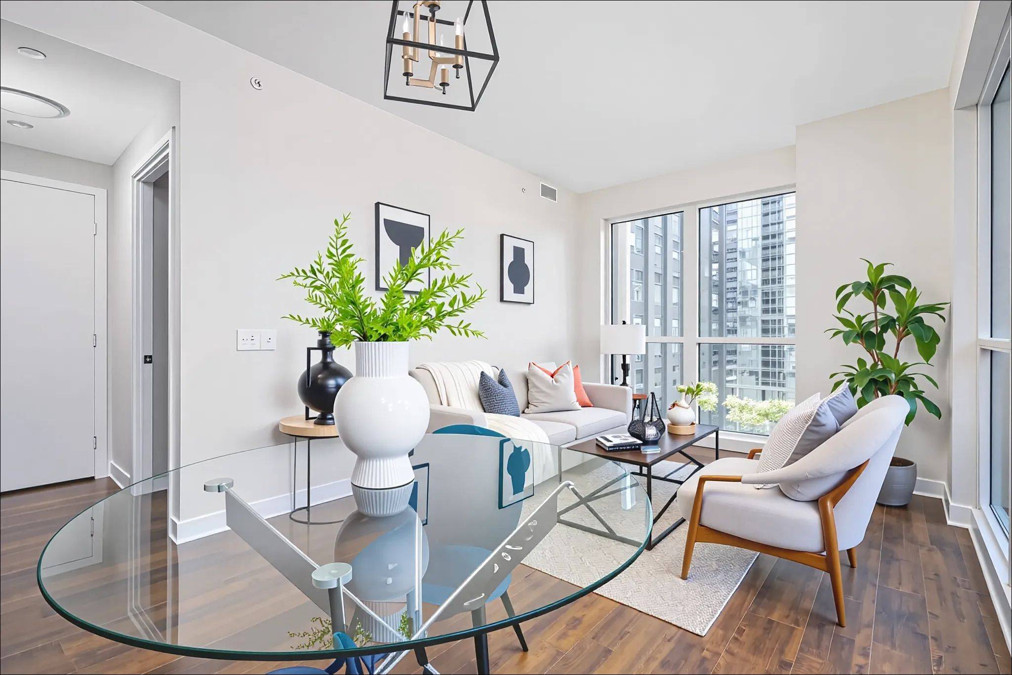 Toronto W06, ON M8V 0H9,10 Park Lawn RD #807