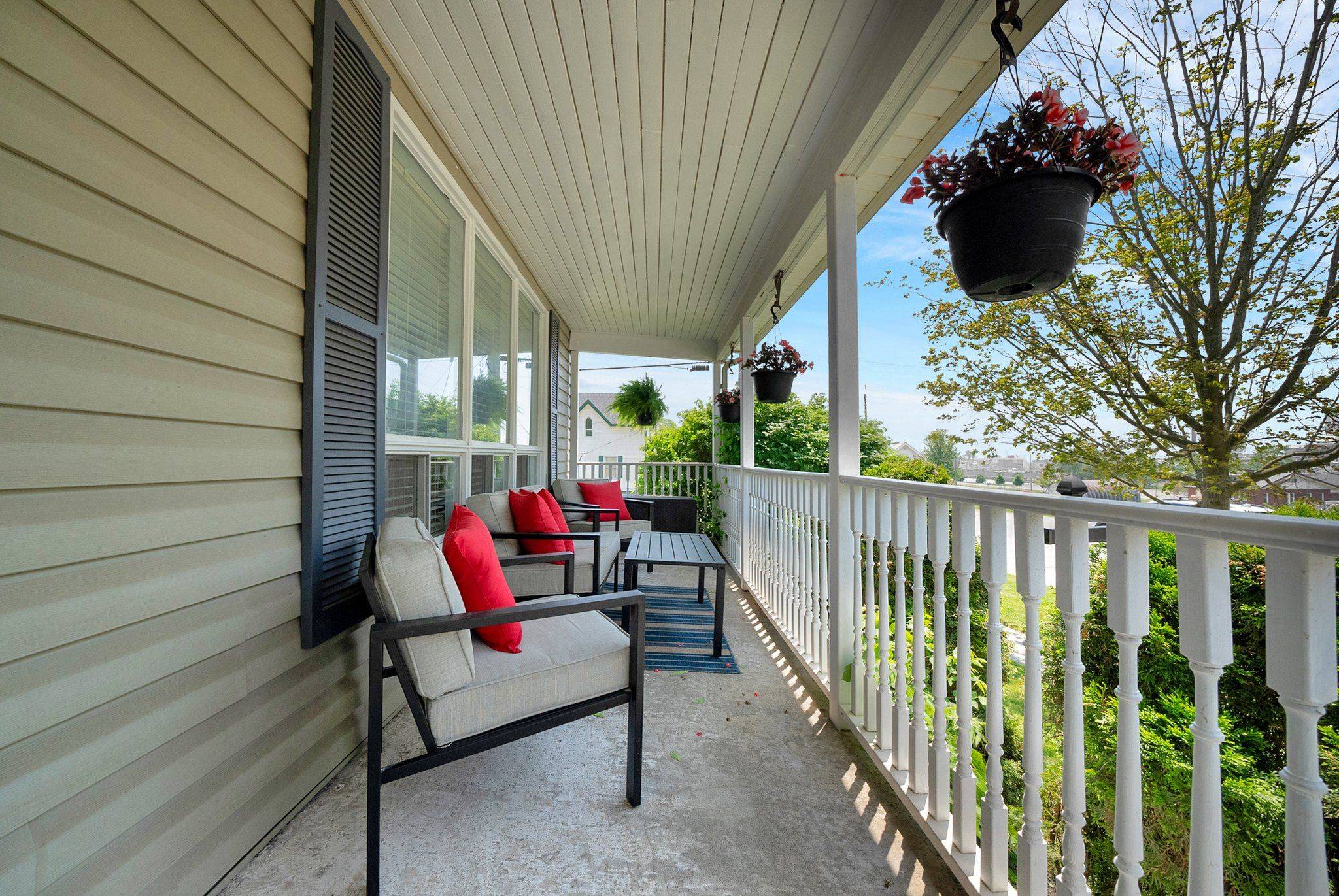 Port Hope, ON L1A 2R8,119 King ST S
