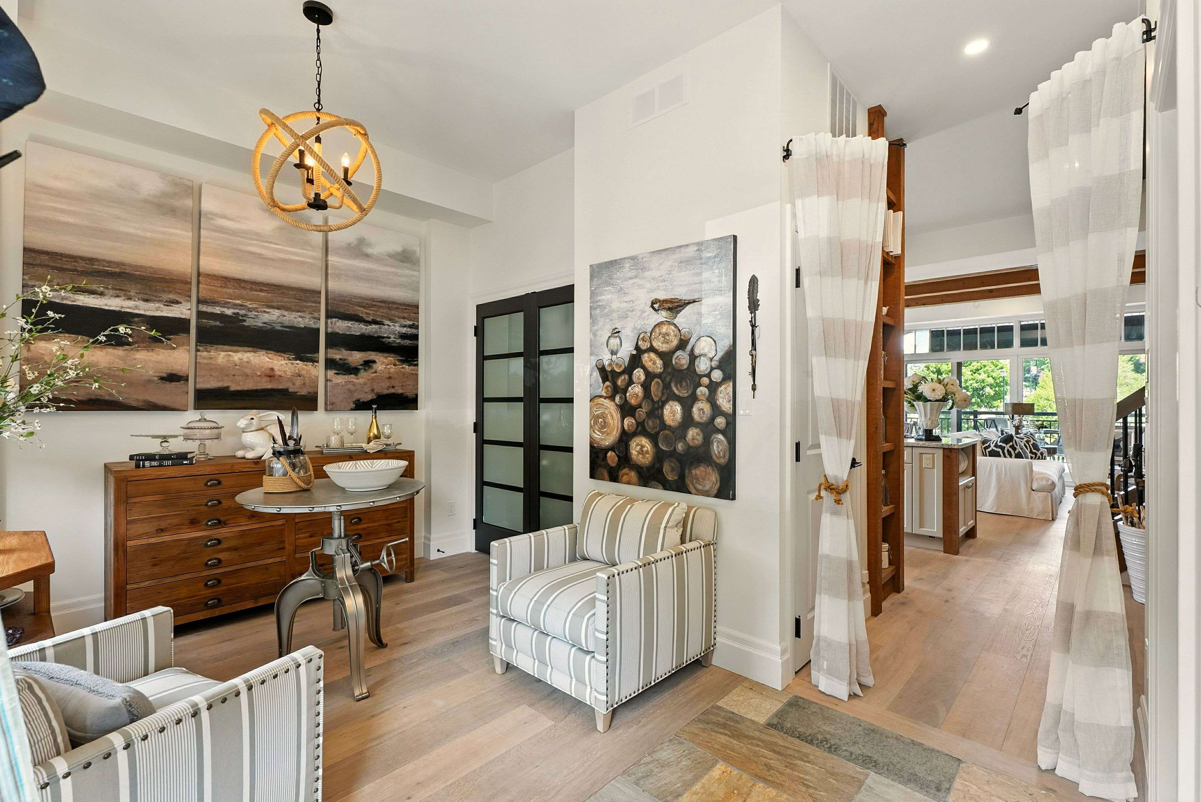 Muskoka Lakes, ON P0B 1J0,97C Joseph ST ##205