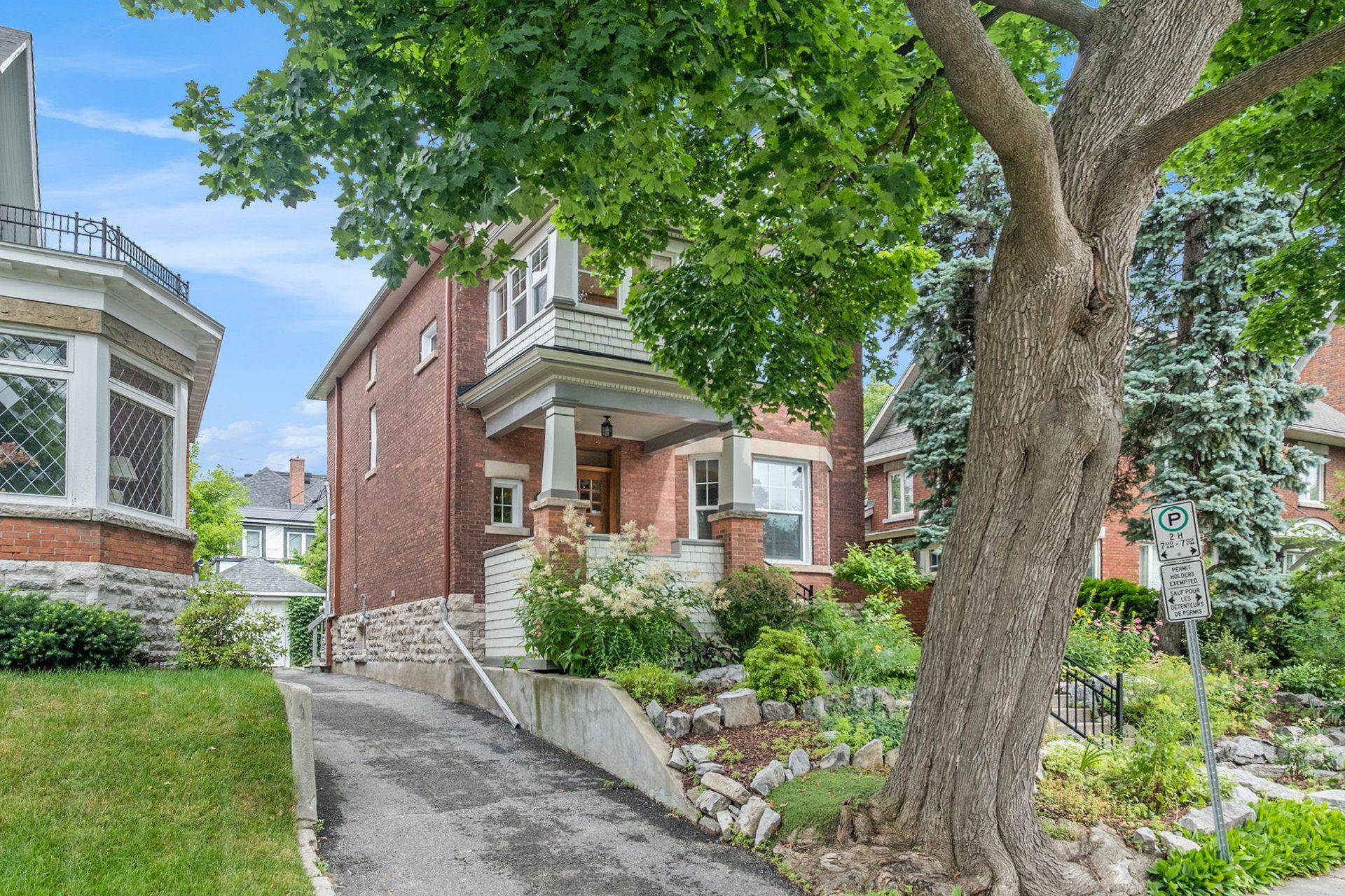 Glebe - Ottawa East And Area, ON K1S 2C6,187 Glebe AVE