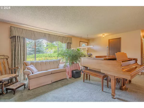 Vancouver, WA 98684,518 NE 144TH AVE
