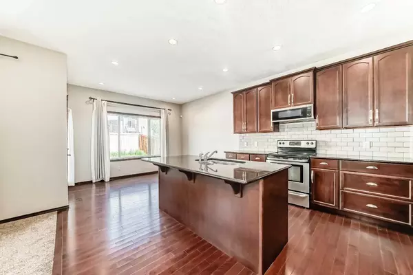 Calgary, AB T2Y0L6,131 Everbrook DR Southwest