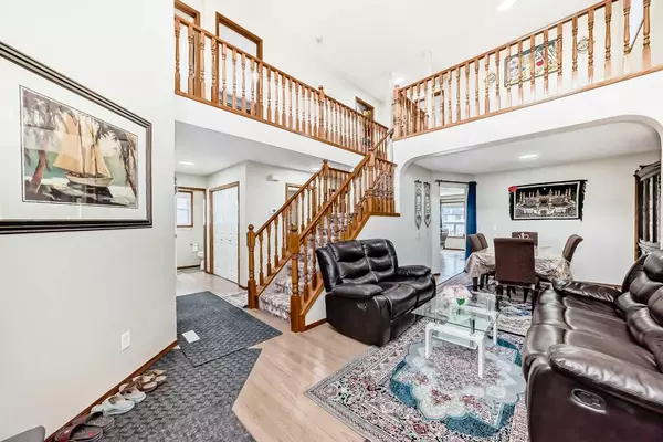 Calgary, AB t3j5k4,186 Saddleland CRES Northeast
