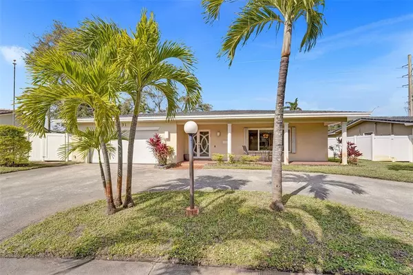 4131 N 41st Ct, Hollywood, FL 33021