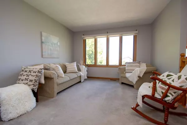 Kawartha Lakes, ON L0B 1K0,14 McGill DR