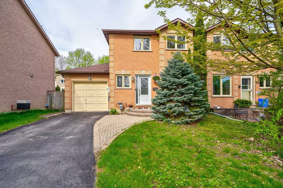 26 Cypress CT, Aurora, ON L4G 6S8