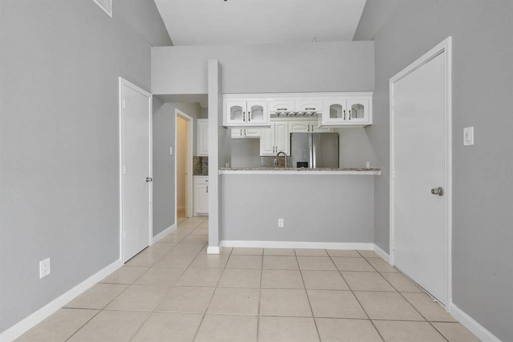 Dallas, TX 75227,10255 Carolina Oaks Drive