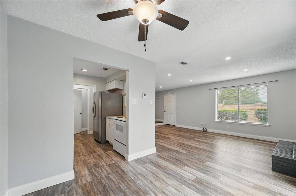 Garland, TX 75040,3931 N Garland Avenue #4
