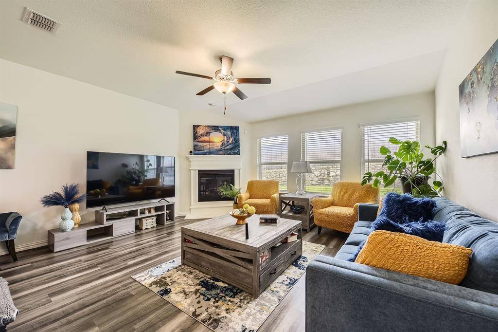 Fort Worth, TX 76123,6113 TRUE VINE Road