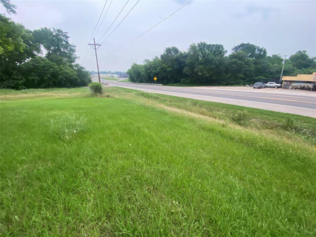 Emory, TX 75440,300 S Texas Street
