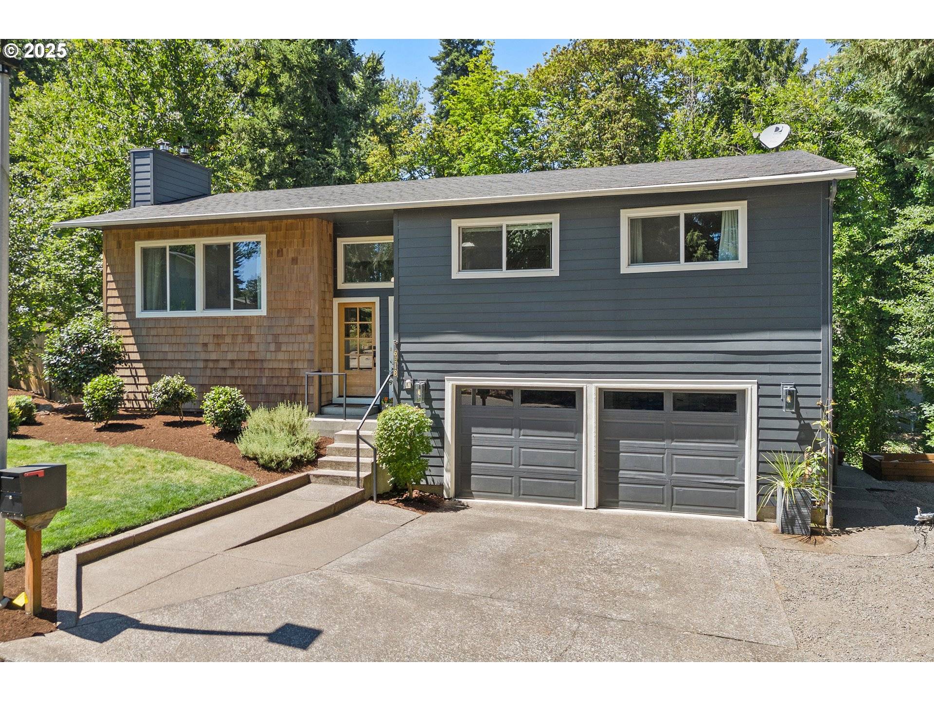 West Linn, OR 97068,6818 MARQUETTE DR