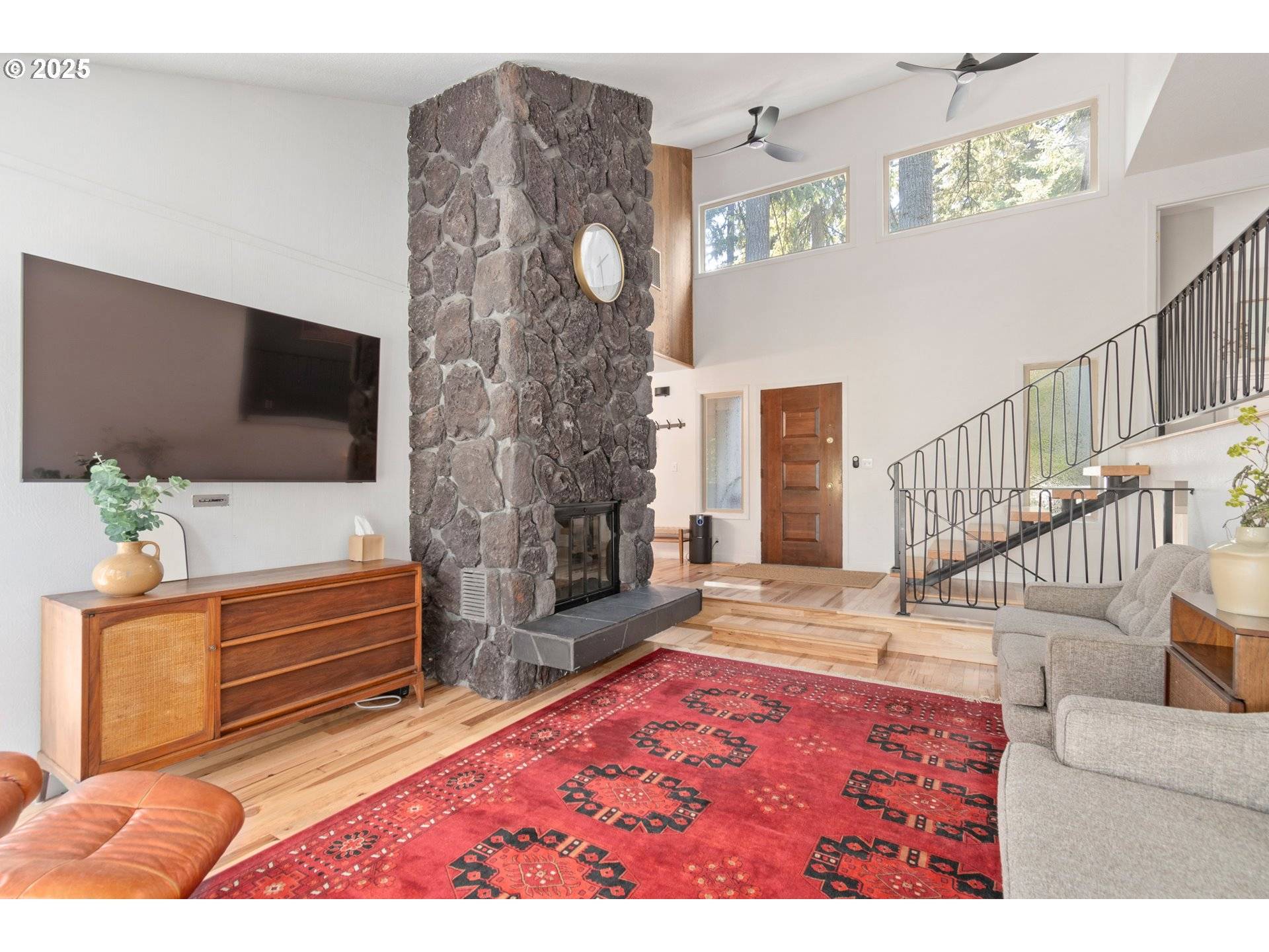 Eugene, OR 97405,1705 CAMEO DR