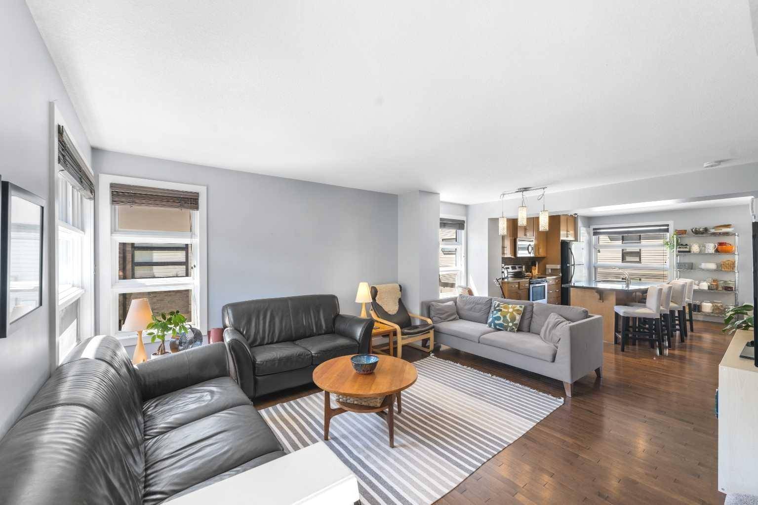 Calgary, AB T3H 0H8,165 Aspen Hills Villas Southwest