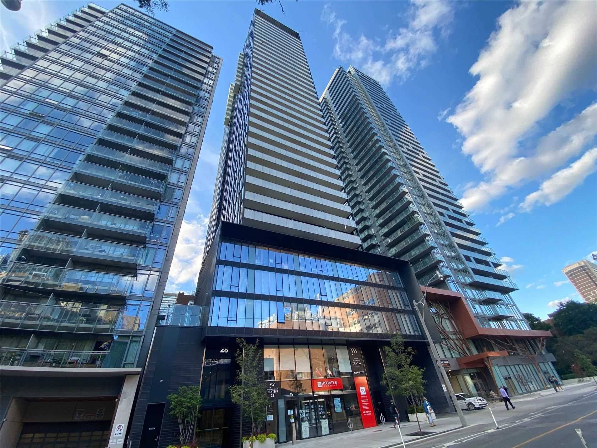 28 Wellesley ST E #2810, Toronto C08, ON M4Y 0C4