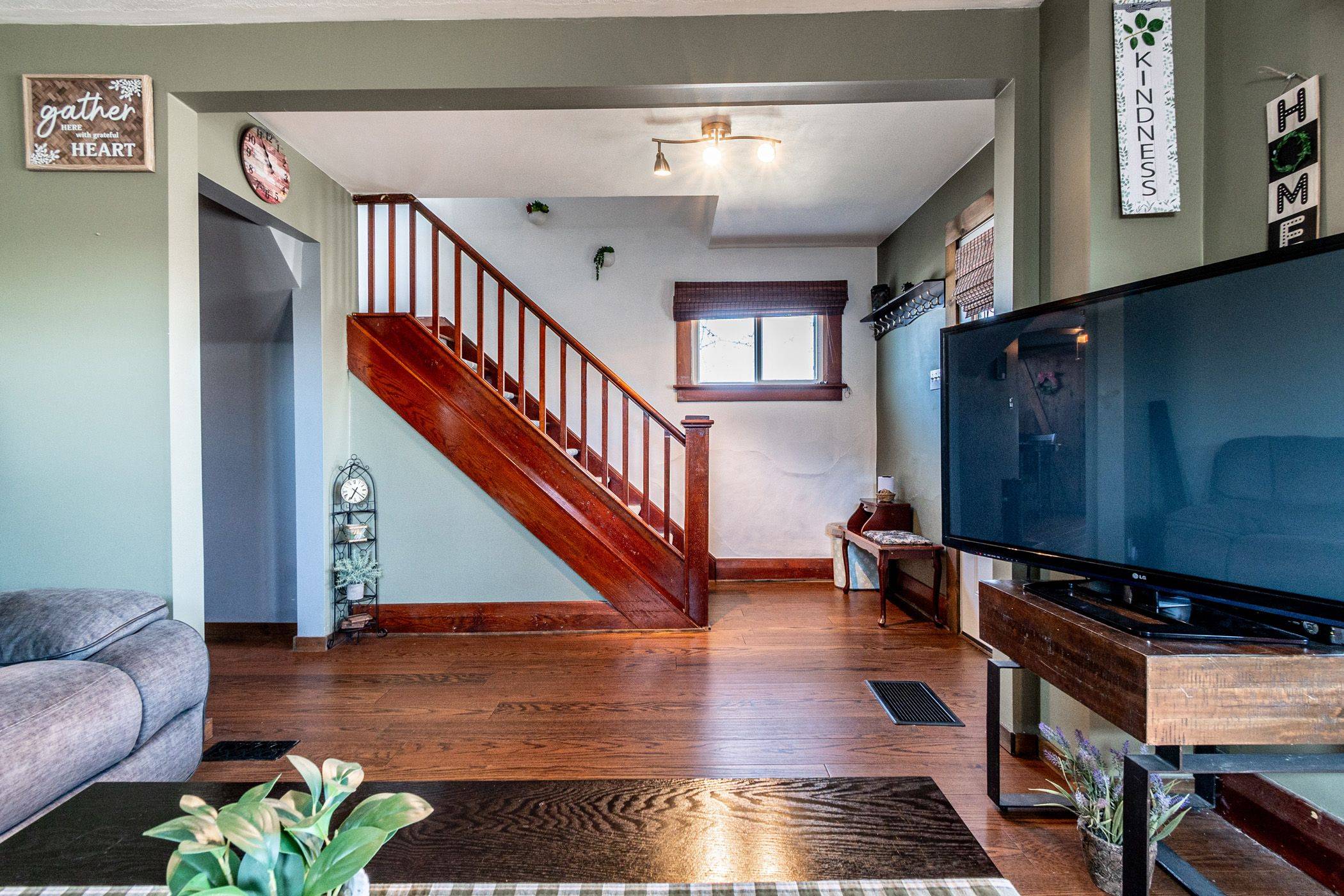 Port Colborne, ON L3K 3W6,508 Main ST W