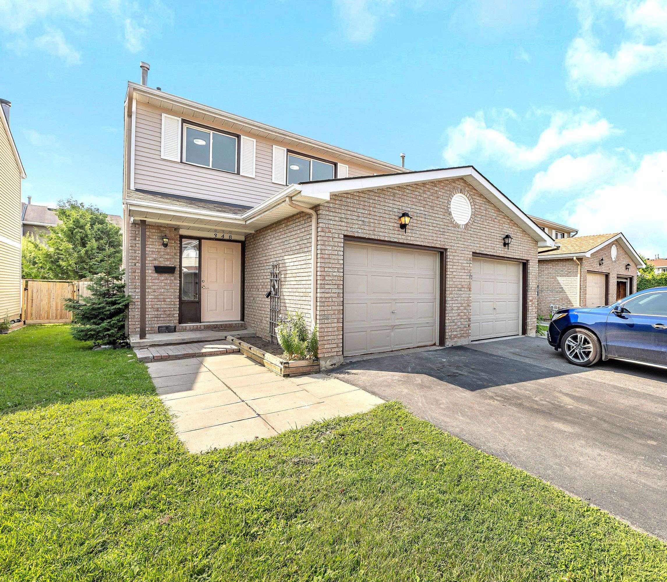 Orleans - Cumberland And Area, ON K1E 3N5,348 Monica CRES