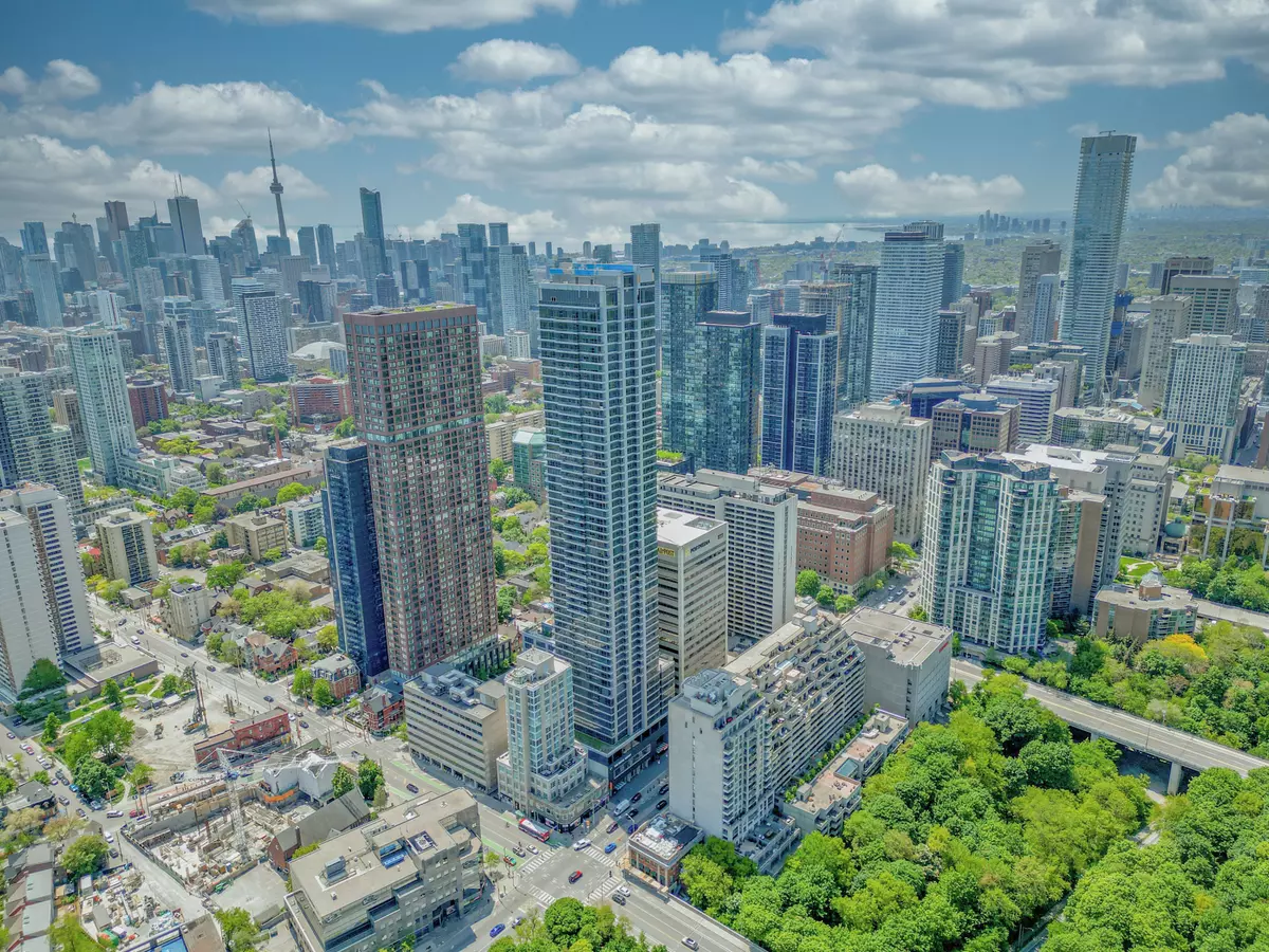 Toronto C08, ON M4W 0B4,395 Bloor ST E #5511