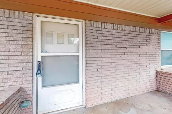 Irving, TX 75060,301 W Vilbig Street