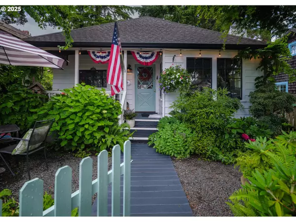 762 G ST, Gearhart, OR 97138