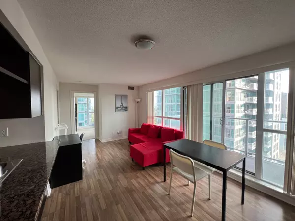 Toronto E09, ON M1P 0B2,70 Town Centre CT #1507