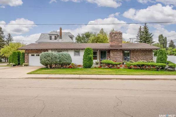 675 2nd AVENUE NW, Moose Jaw, SK S6H 6W8