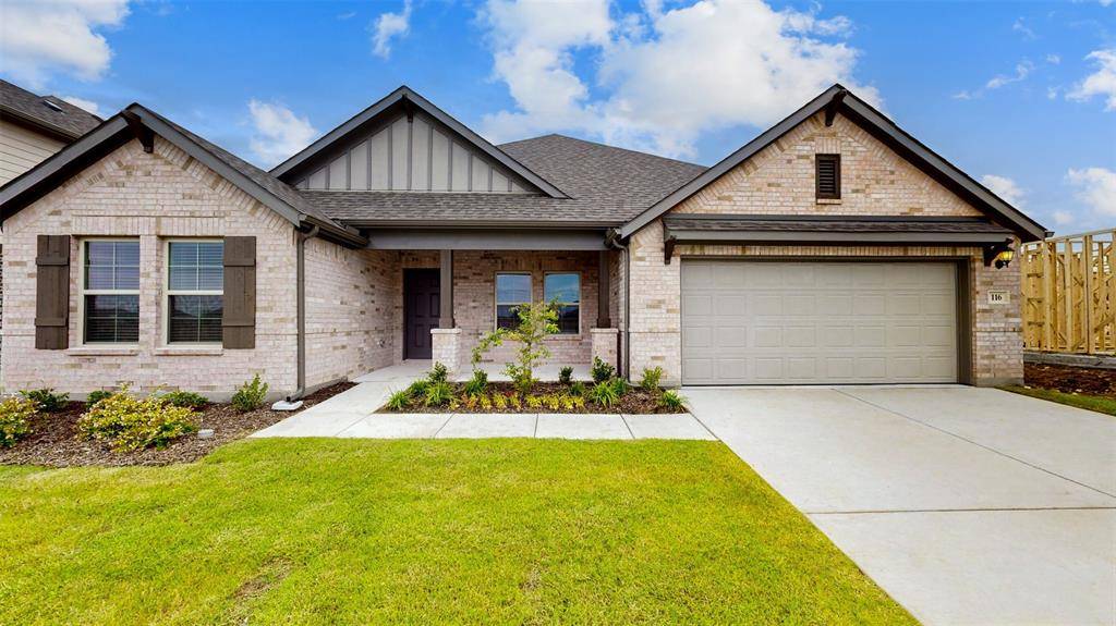 116 Northampton Drive, Justin, TX 76247