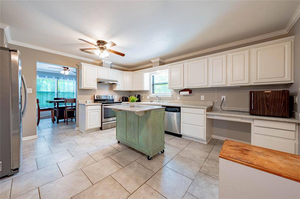 Trinidad, TX 75163,128 Hilltop Drive