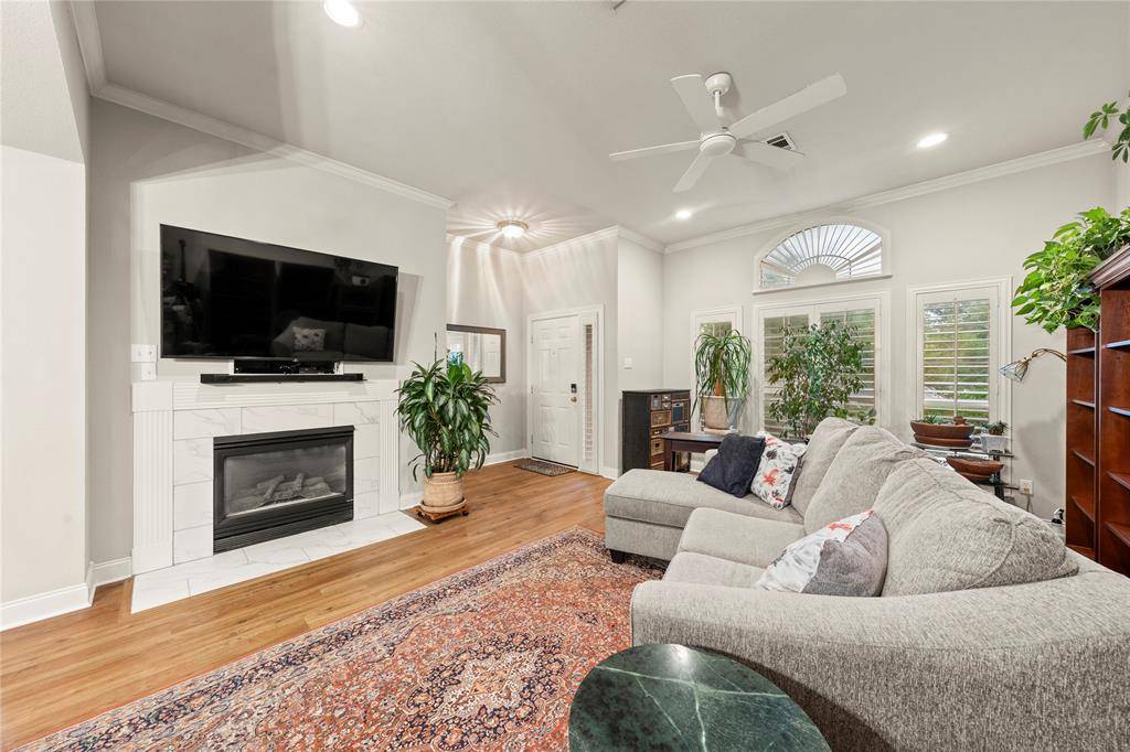 Waco, TX 76710,209 Village Circle
