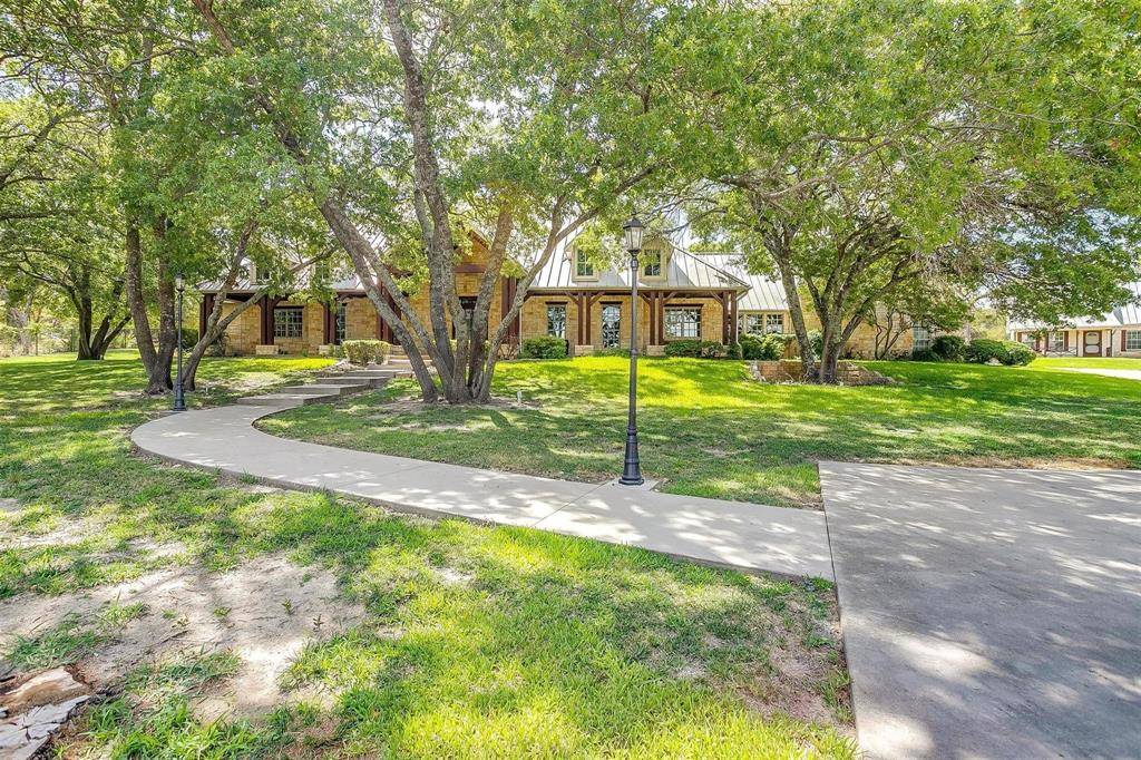 121 Big Jake Court, Weatherford, TX 76088